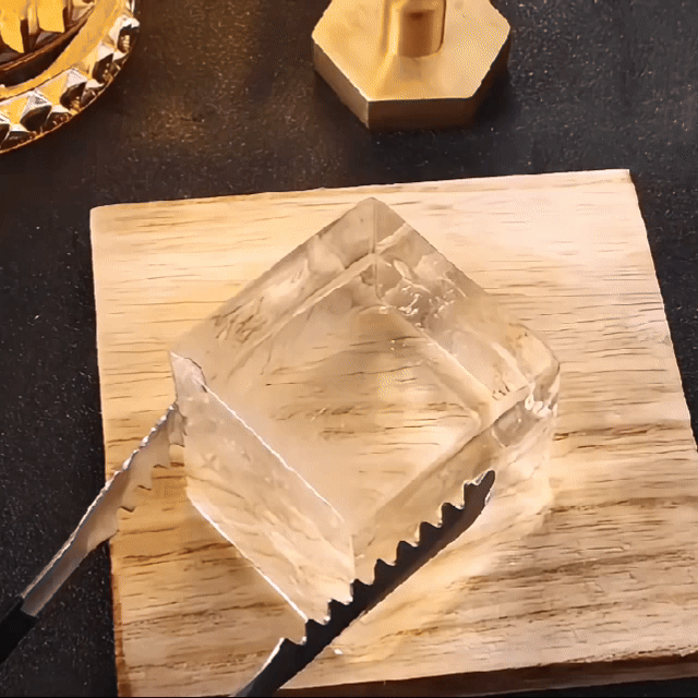 Carimbo de Gelo para Bartender e Planeador