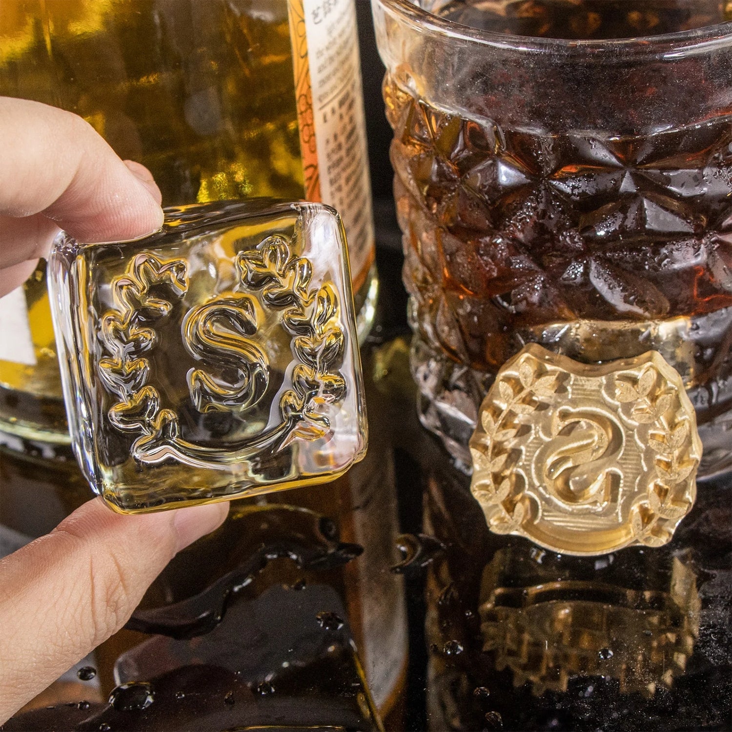 Carimbo de Gelo de Latão com Monograma Simples de Louro Honorável para Bartender e Planeador1